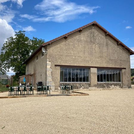 La Chambre Du Tonneau Montigny-sur-l'Ain エクステリア 写真